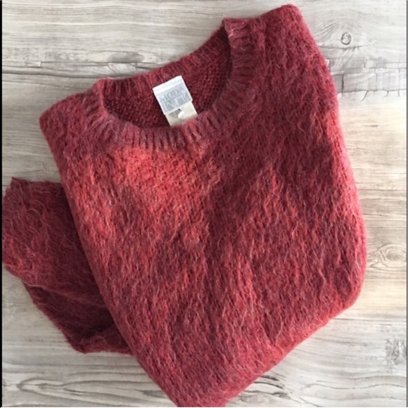 Victoria's Secret Sweaters - Victoria's Secret Moda International Sweater